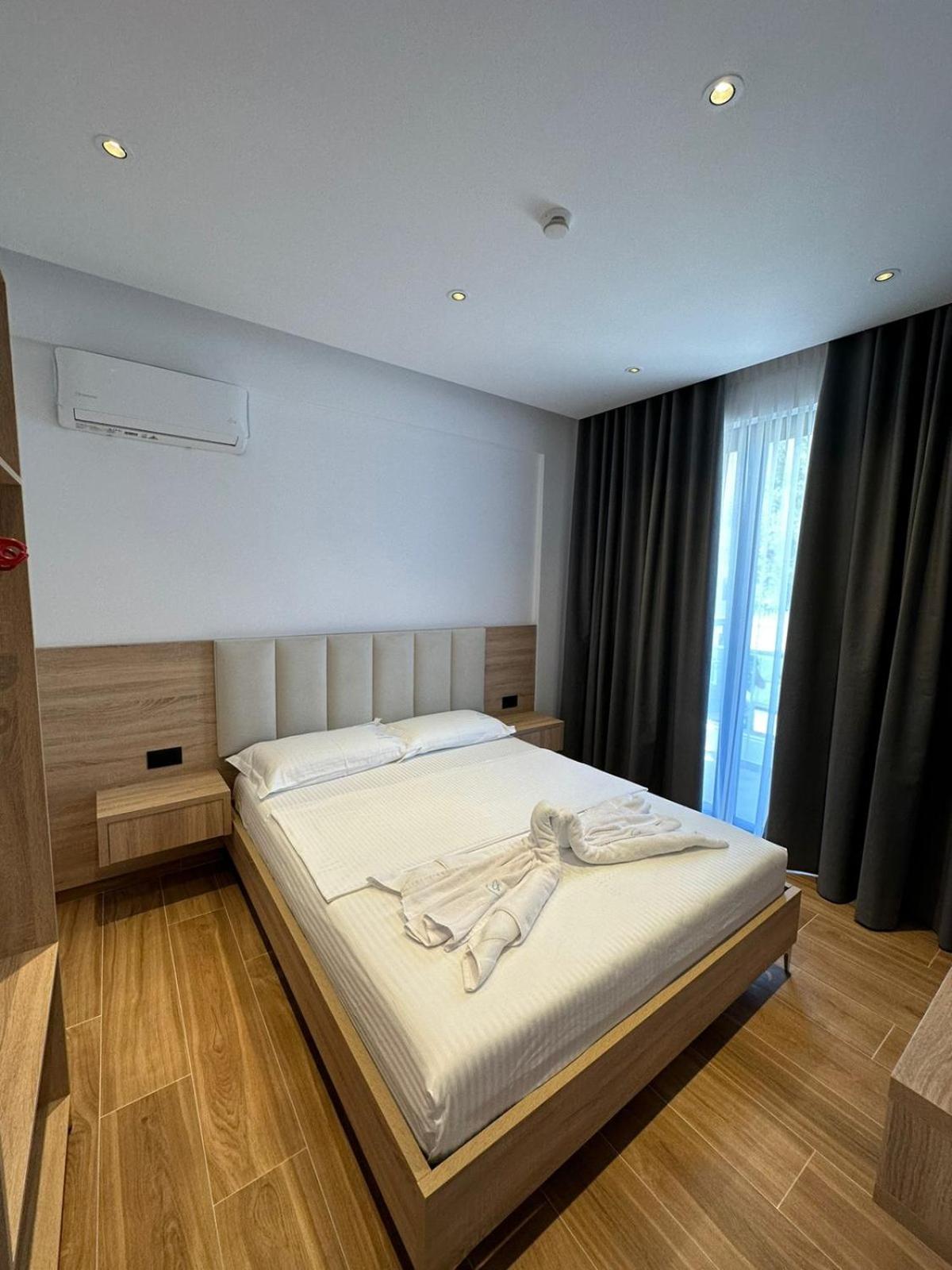 Gl Hotel Ksamil Extérieur photo